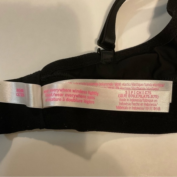 PINK Victoria's Secret Lightly lined  Black Bra Size Small - Picture 6 of 8